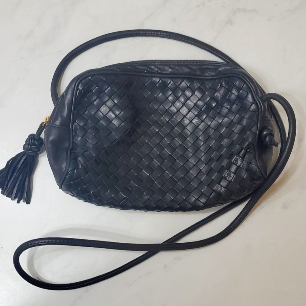 Small Cross body bag.free shipping